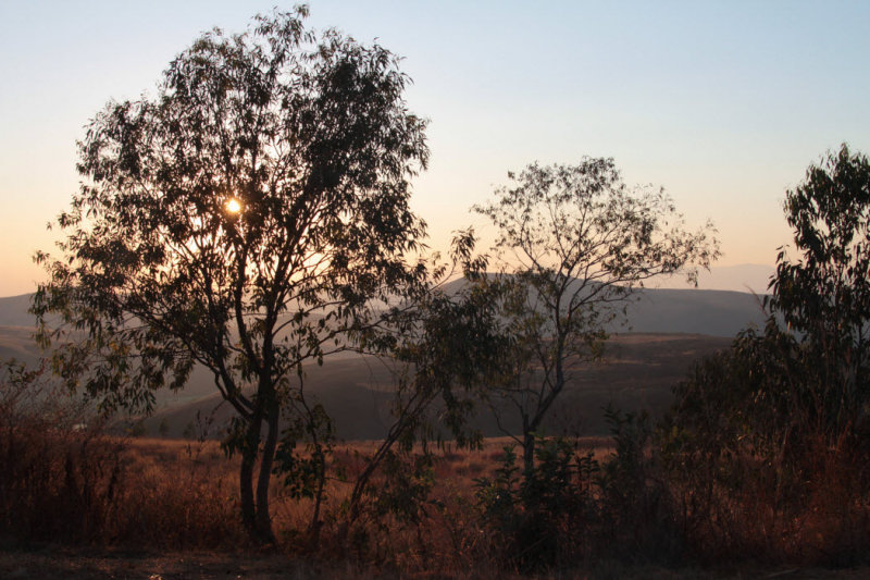 Sunrise between Antsirabe and Morondava