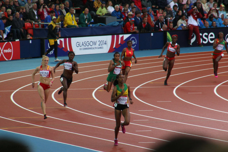 Womens 400m heat