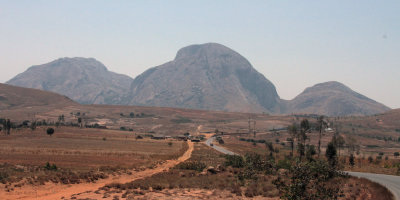 Roadside view between Isalo and Fianarantsoa