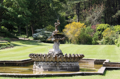 Fountain in Culzean Castle gardens