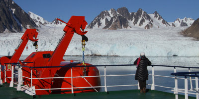 Liefdefjorden and the Monacobreen glacier, Svalbard