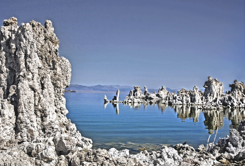 Tufa at Mono lake