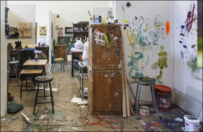 Student artist' s work space