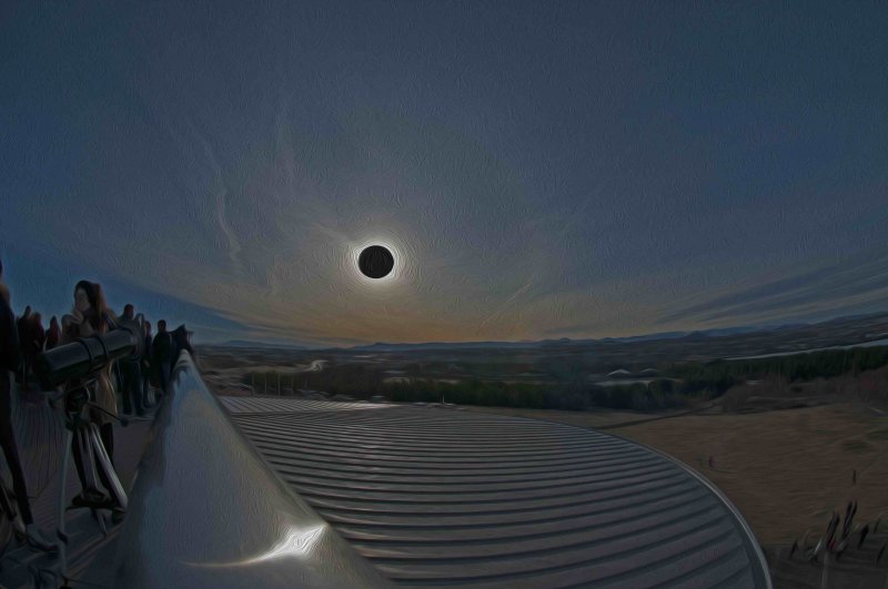 Full eclipse 