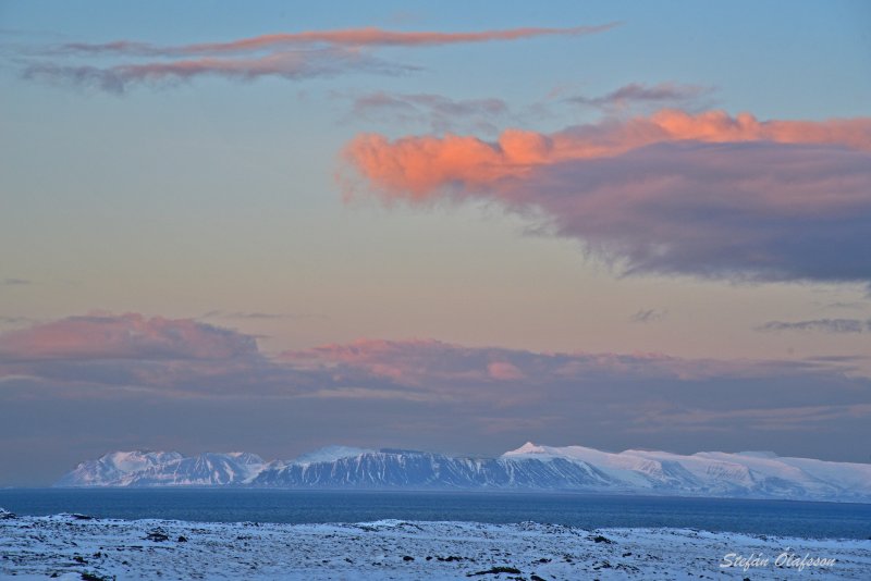 Pastel sky over Reykjavk