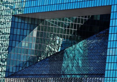 Living glass IV