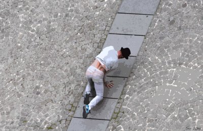 Beaubourg performer
