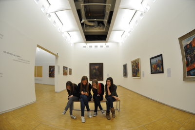 Art lovers in the gallery