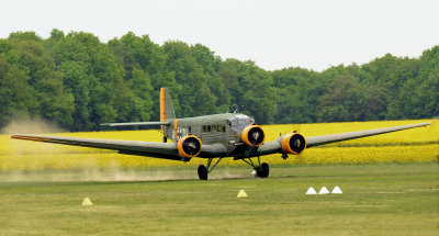 Ju-52