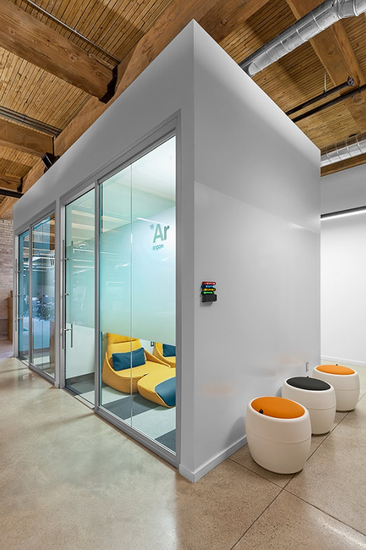 Argon Room