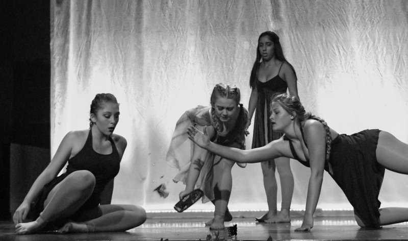Pathways Performance-8114.jpg