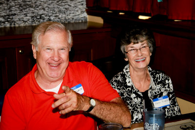 Jerry Midkiff and Wife Karen 