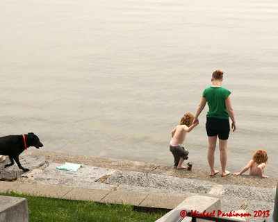 Shoreline Shuffle 02539 copy.jpg