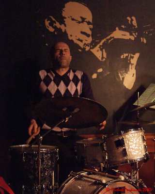 Chris Smyrnios 04542_filtered copy.jpg