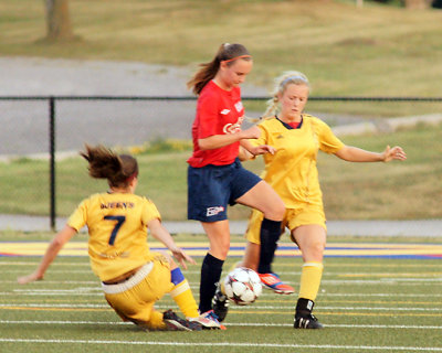 Queen's vs Ottawa Fury 04812.jpg