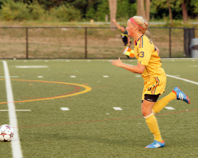 Queen's vs Ottawa Fury 04819.jpg