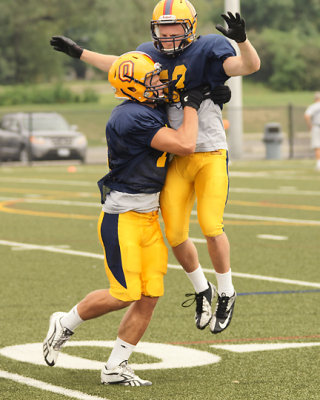 Queens Football Practice 05074 copy.jpg