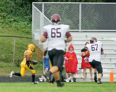 Queen's vs McMaster 06332 copy.jpg