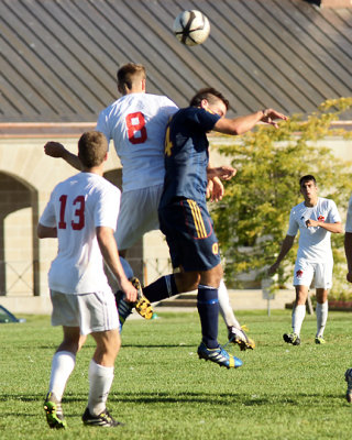 Queen's vs Royal Military College 08393 copy.jpg