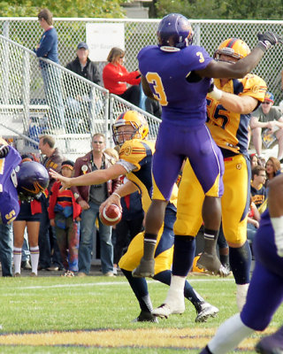 Queen's vs Laurier 00591 copy.jpg