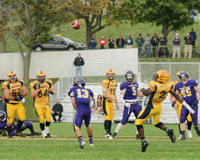 Queen's vs Laurier 00985 copy.jpg