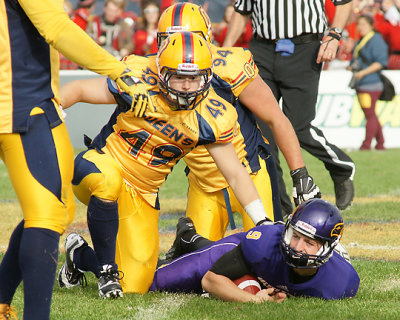 Queen`s vs Laurier 01117 copy.jpg