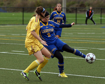 Queen's vs Laurentian 03001 copy.jpg