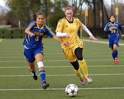 Queen's vs Laurentian 03257 copy.jpg