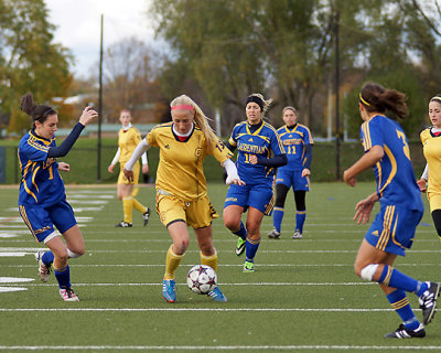 Queen's vs Laurentian 03286 copy.jpg