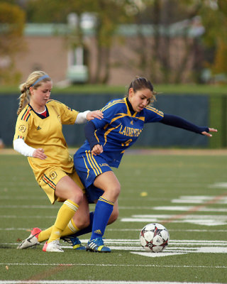 Queen's vs Laurentian 03294 copy.jpg