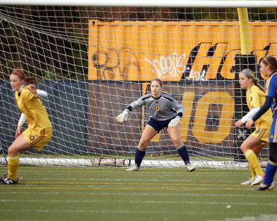 Queen's vs Laurentian 00968 copy.jpg