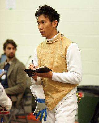 Queen's Fencing 04389 copy.jpg