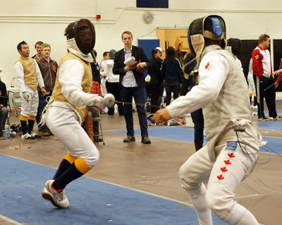 Queen's Fencing 03842 copy.jpg