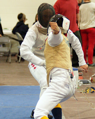 Queen's Fencing 04425 copy.jpg