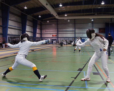 Queen's Fencing 01019 copy.jpg