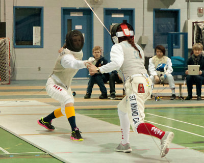 Queen's W-Fencing 09704 copy.jpg