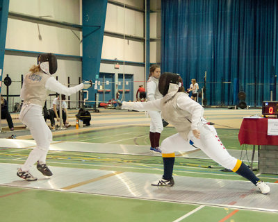 Queen's W-Fencing 09710 copy.jpg