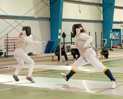 Queen's W-Fencing 09712 copy.jpg