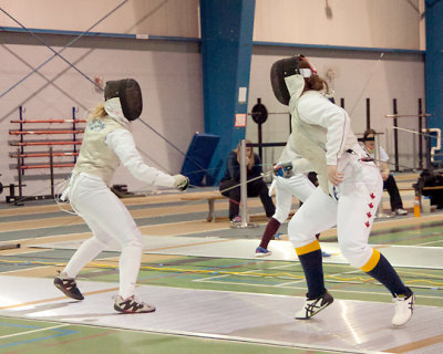 Queen's W-Fencing 09722 copy.jpg