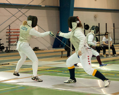 Queen's W-Fencing 09723 copy.jpg