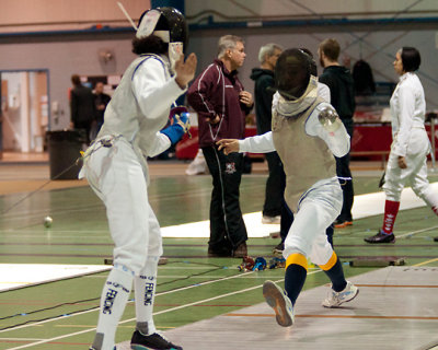 Queen's W-Fencing 02502 copy.jpg