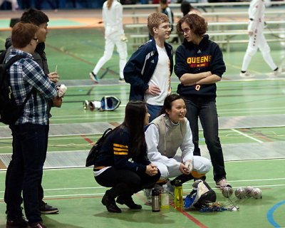 Queen's W-Fencing 02524 copy.jpg