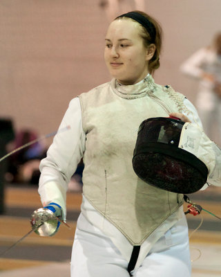 Queen's W-Fencing 02537 copy.jpg