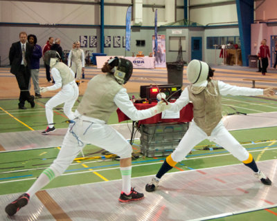 Queen's W-Fencing 09842 copy.jpg