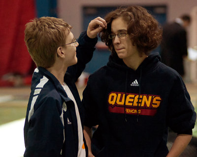 Queen's W-Fencing 02547 copy.jpg