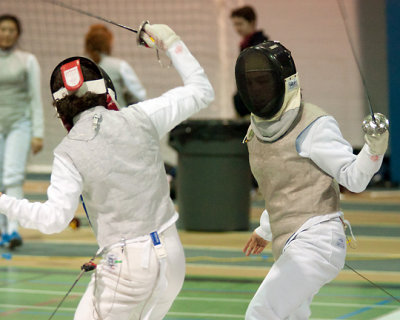 Queen's W-Fencing 02551 copy.jpg