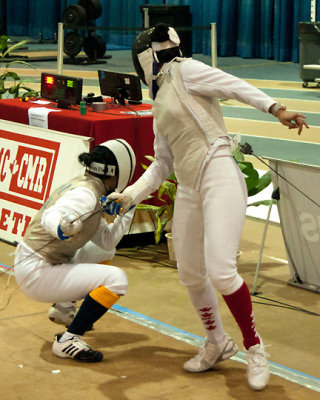 Queen's W-Fencing 09944 copy.jpg