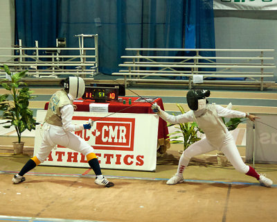 Queen's W-Fencing 09949 copy.jpg