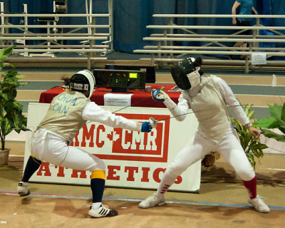 Queen's W-Fencing 09951 copy.jpg