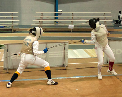 Queen's W-Fencing 09957 copy.jpg